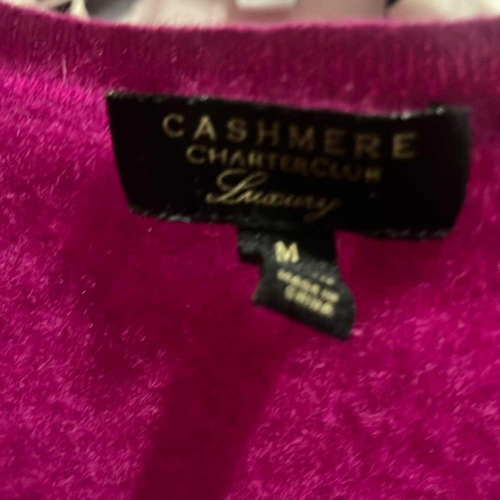 Cashmere sweater size medium